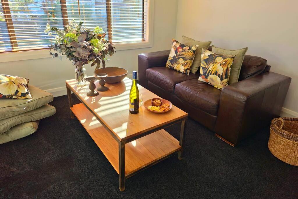Apartment 2 - Haddin Court - Stunning Executive Blenheim Exterior photo