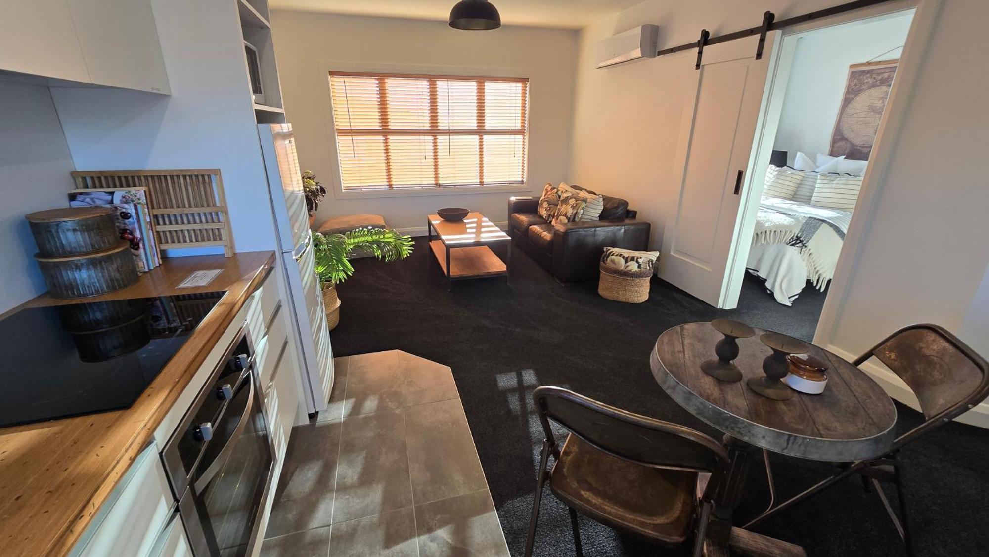 Apartment 2 - Haddin Court - Stunning Executive Blenheim Exterior photo